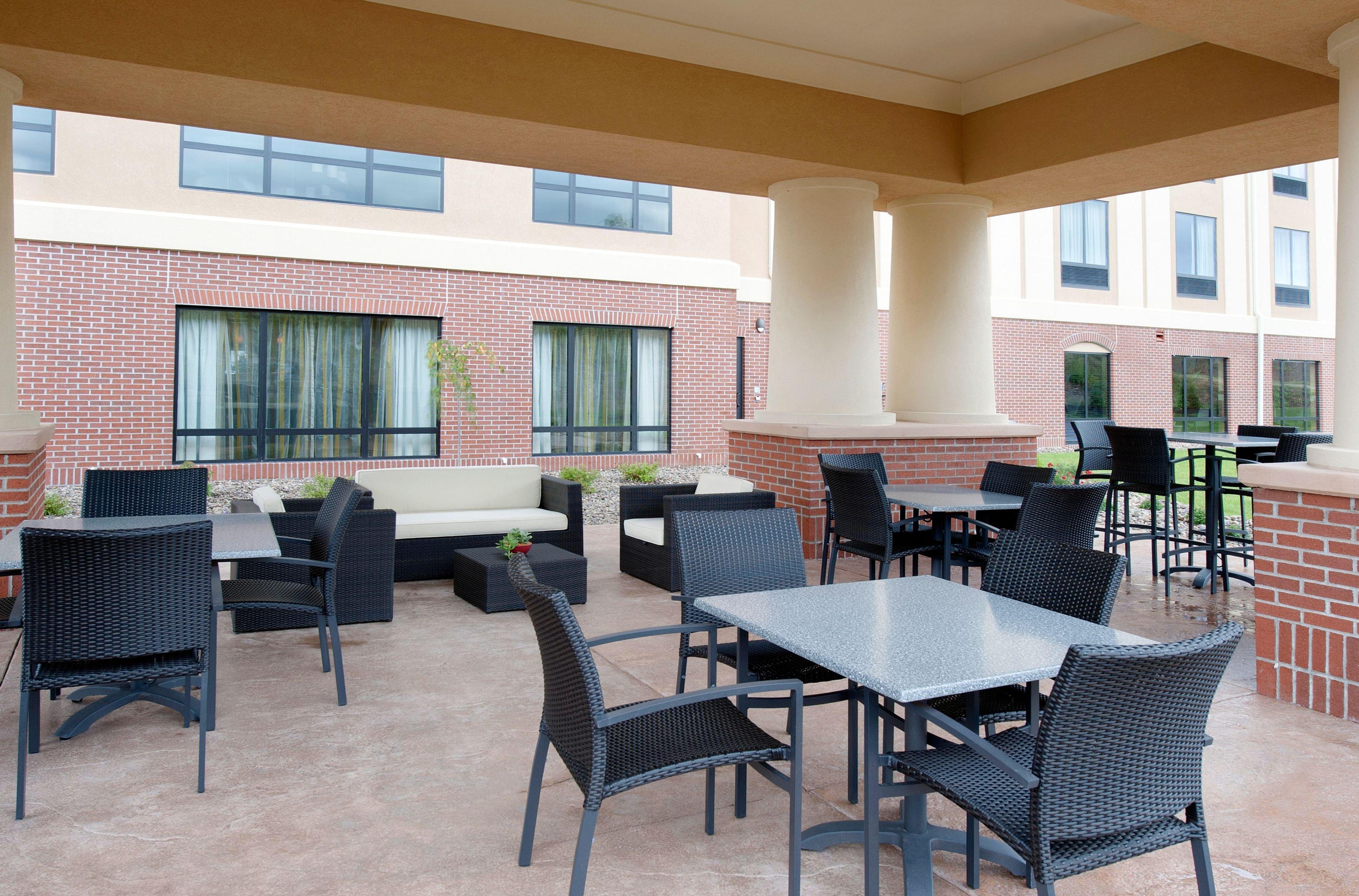 Holiday Inn Express Hotel & Suites Clearfield By Ihg Dış mekan fotoğraf