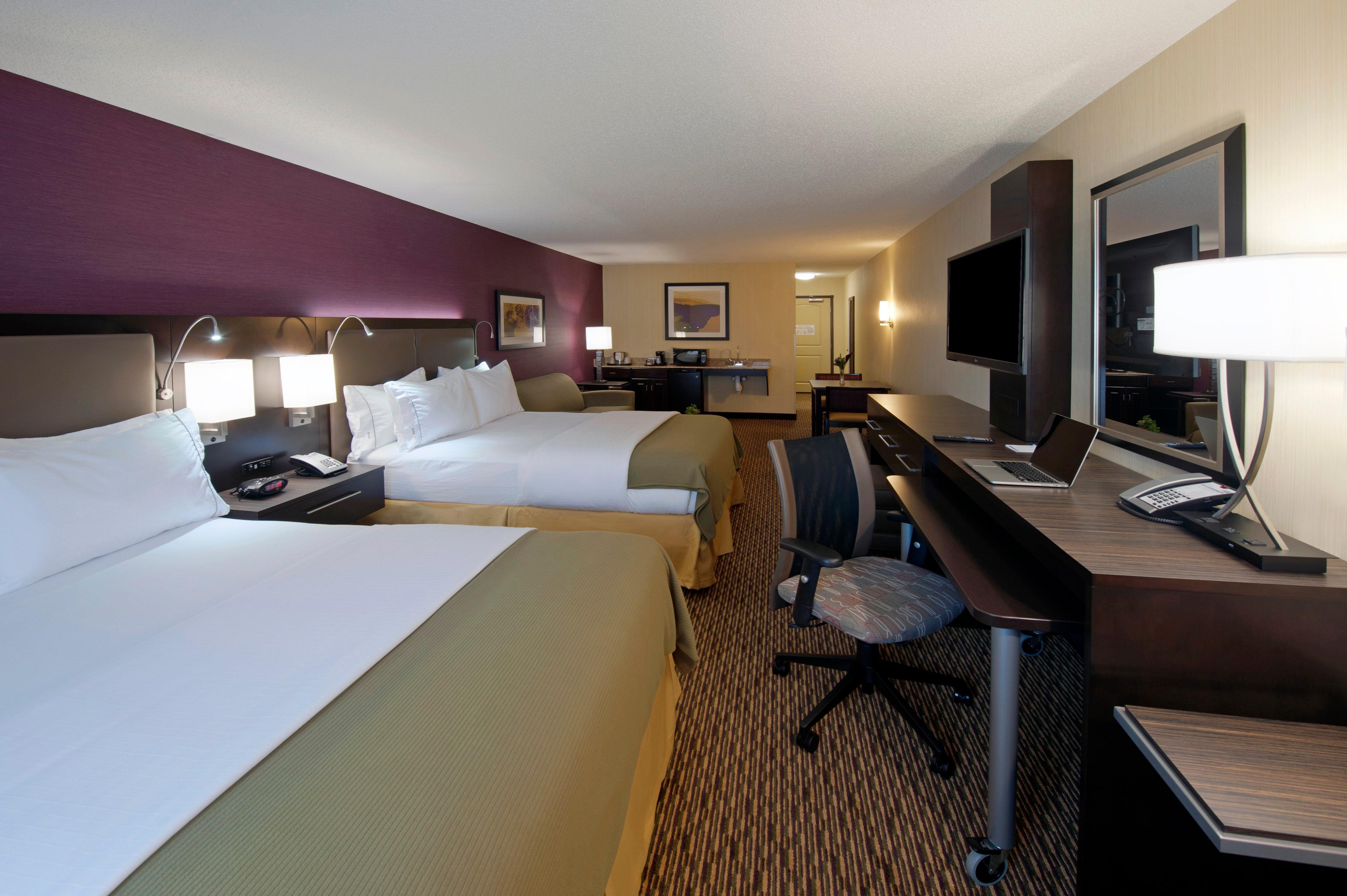 Holiday Inn Express Hotel & Suites Clearfield By Ihg Dış mekan fotoğraf