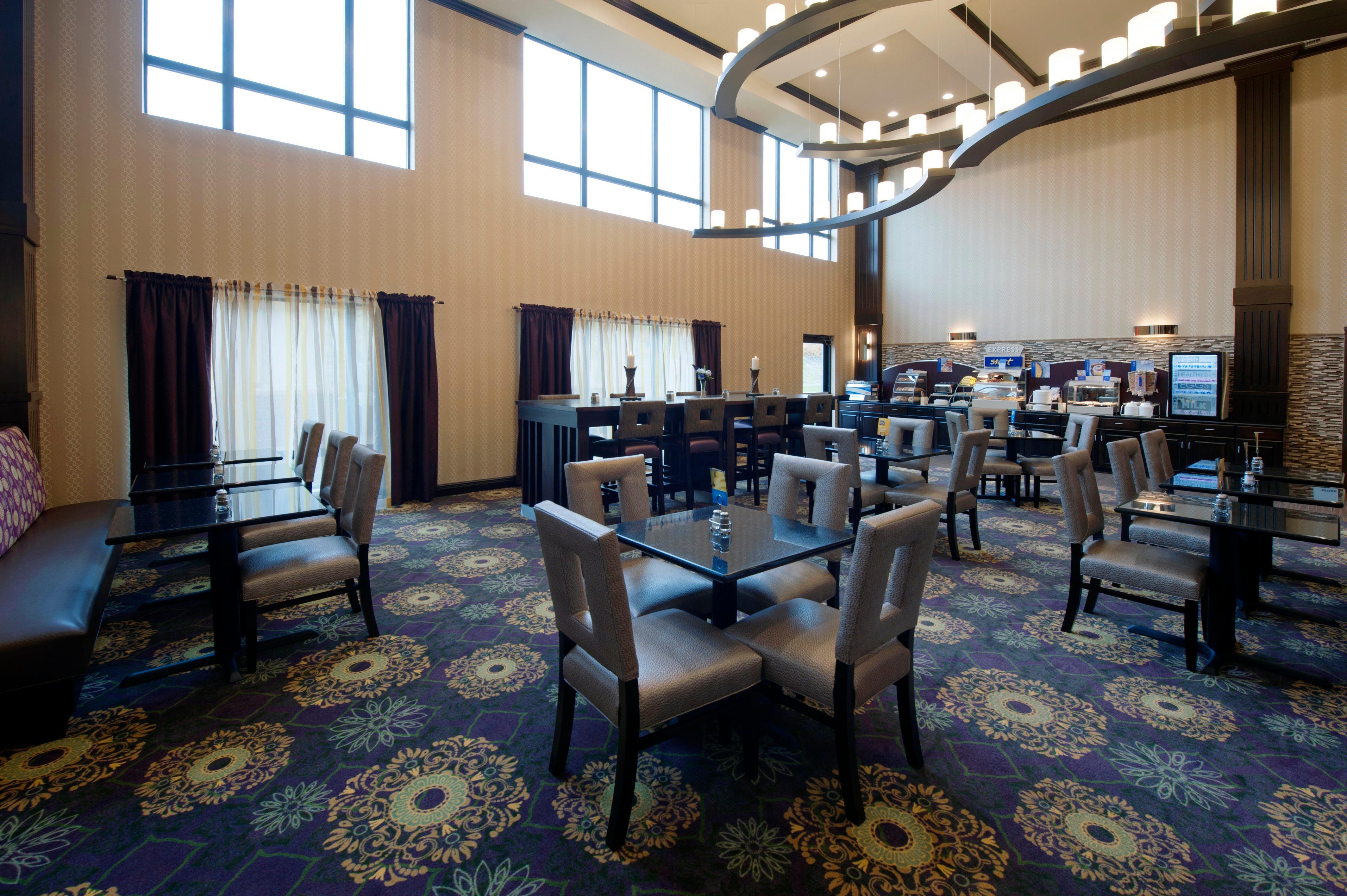 Holiday Inn Express Hotel & Suites Clearfield By Ihg Dış mekan fotoğraf